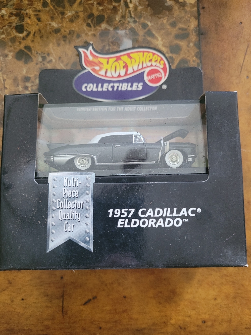 Hot Wheels Collectibles 1957 Cadillac Eldorado